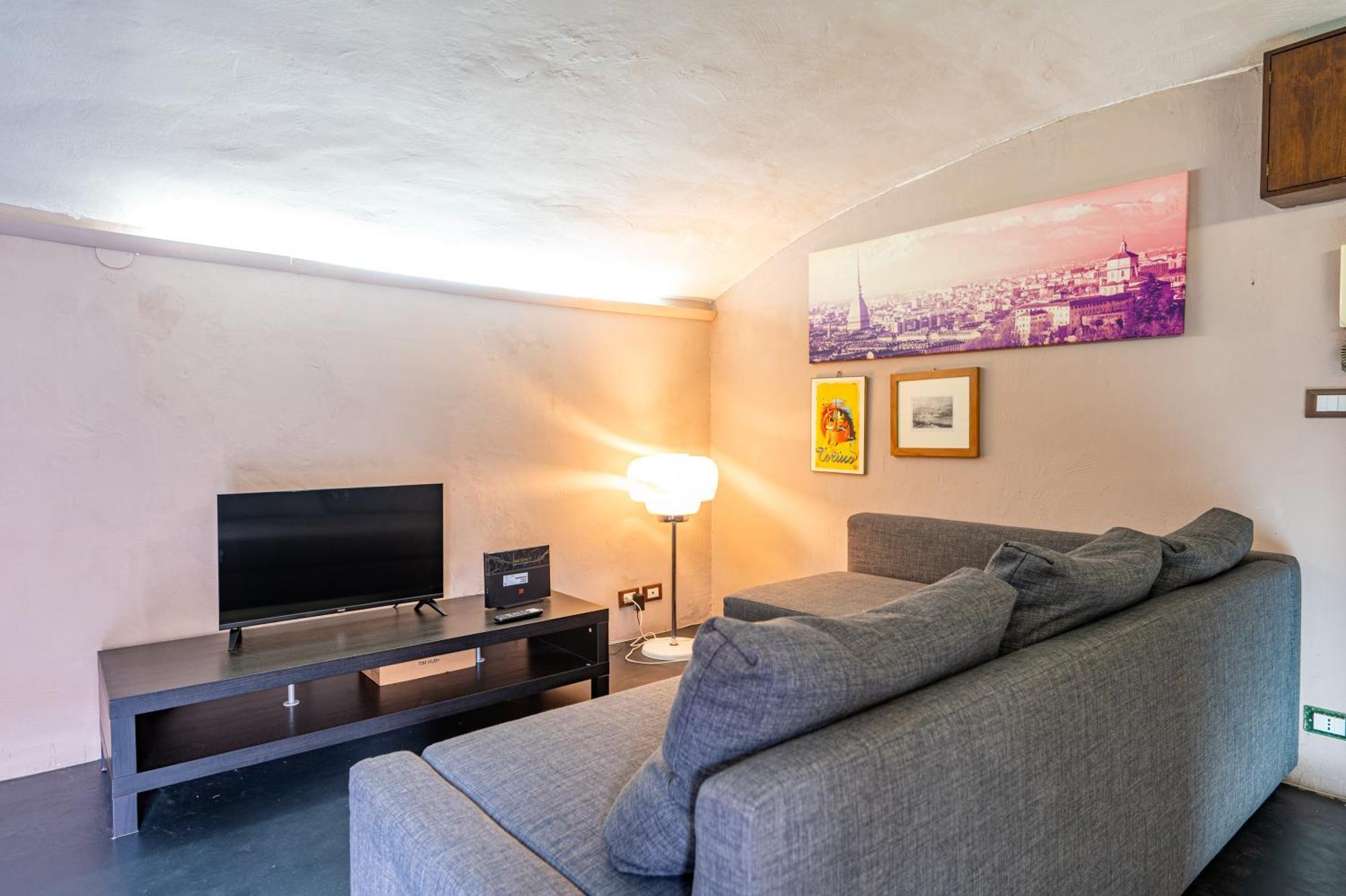 Loft Verga, Cuore E Stile In Centro A Torino المظهر الخارجي الصورة